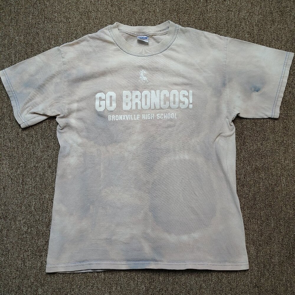 Vintage BLEACH DYED T-Shirt Men M Bronxville Broncos High School Graphic Y2K